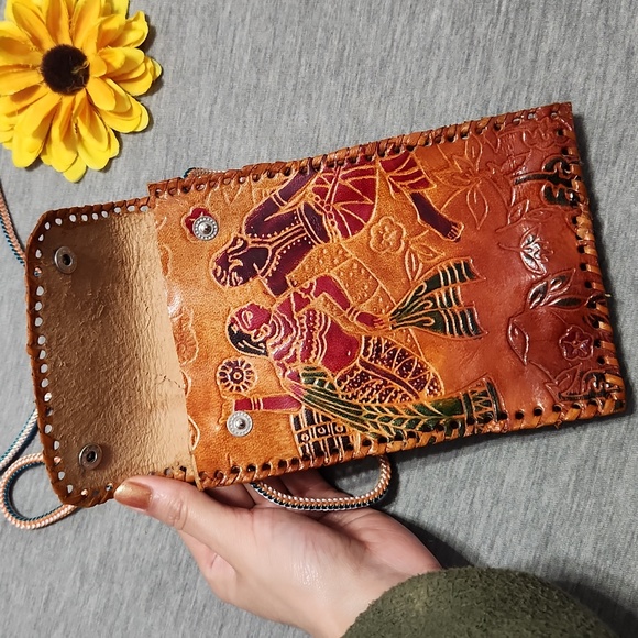 Handmade Indian Tooled Leather Crossbody Mini Clutch Purse Satchel Handbag - Picture 7 of 11